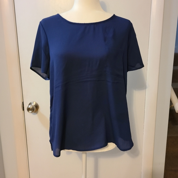 Lily White short sleeved blouse - Picture 1 of 5